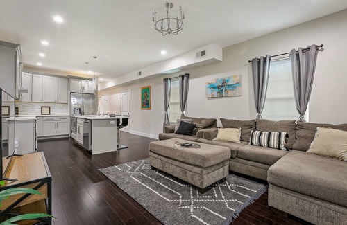Seventh Ward House | 3 BDR Modern home mins From French Quarter!