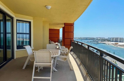 Destin Condo | 3-bdrm Corner Unit 305A. Wrap around balcony overlooks the gulf and pool