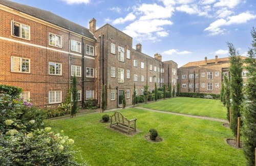 Golders Green Apartment | 3 bed 2 bath modern apartment