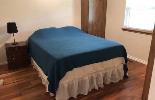 Moodys House | 3 bed, 2 bath on 40 acres with 1/2 mile of Spring Creek