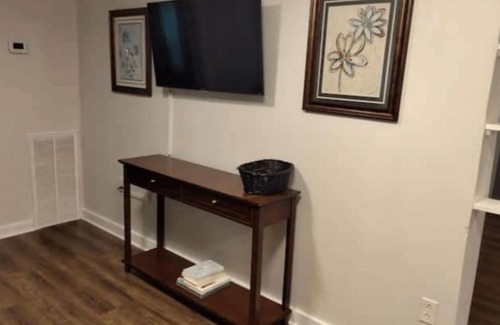 New Bern House | 3 Bed 3 Bath House, Conveniently close to everything, Smart Tvs in all rooms whole house to yourself