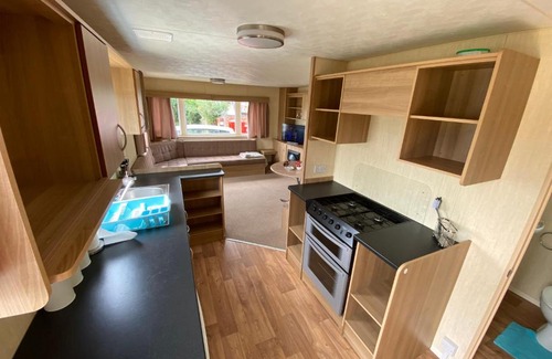 Great Yarmouth House | 3 Bed 8 Berth Caravan in California Cliffs - M1