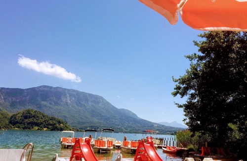 Entre-deux-Guiers Ski Chalet | 3-Bed Apartment in Chalet in Entre-Deux-Guiers