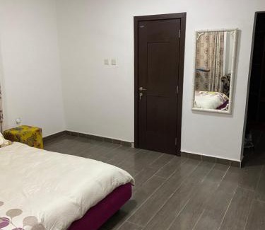 Agblesia Apartment | 3-Bed Apartment Sleeps 6 with Wi-Fi