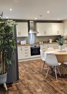Scaniport House | 3 Bed House near Loch Ness