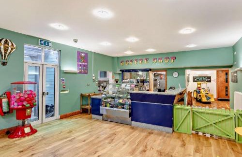 Broadwoodkelly House | 3 Bed in Crediton WAIE4