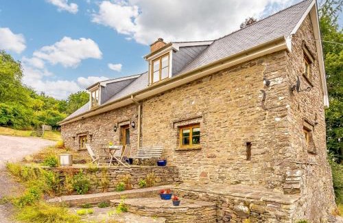 Abergavenny House | 3 Bed in Crickhowell 48309