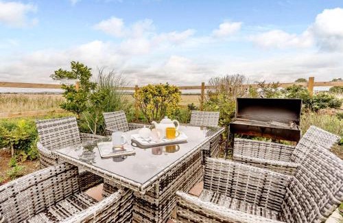 St Mary's Bay House | 3 Bed in St Marys Bay 86012