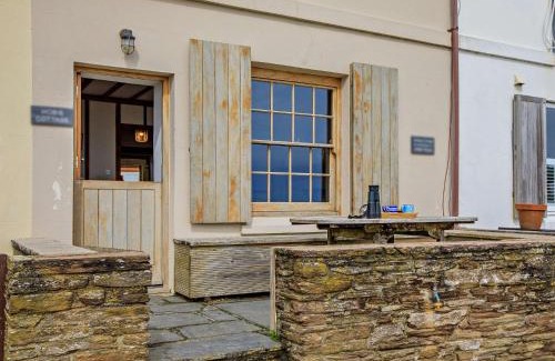 Torcross House | 3 Bed in Torcross 93956