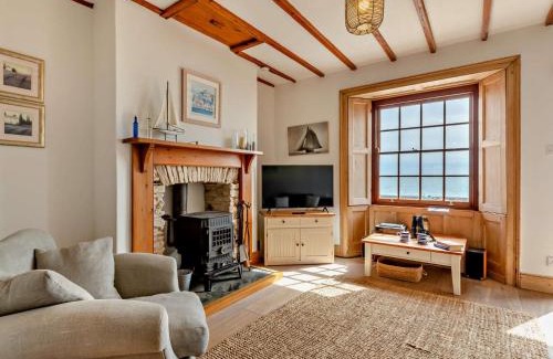 Torcross House | 3 Bed in Torcross 93956