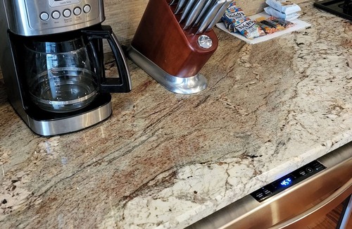 Forest Glen House | 3 bed twnhome 3 blocks to metro & 495 Hwy w/Garage