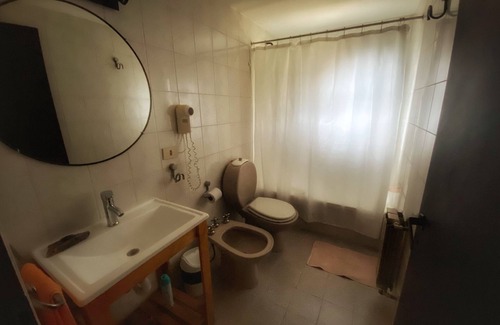 San Carlos de Bariloche House | 3-bedroom family house and home