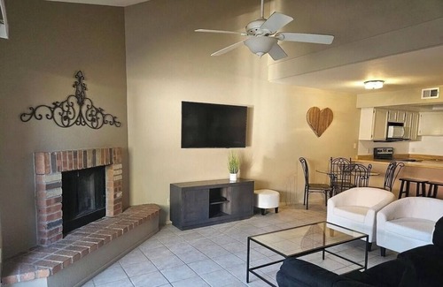 Tempe House | 3-bedroom 2-bathroom townhome in Tempe.