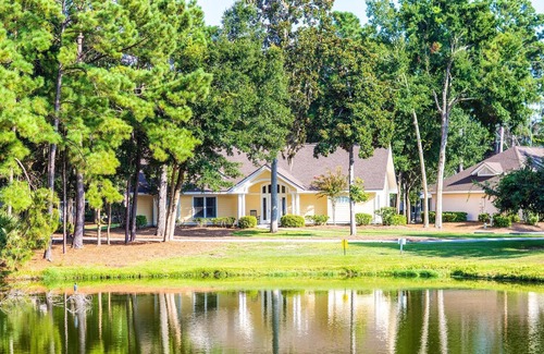 Indigo Run Cottage | 3 Bedroom 3 Bath Cottage Sleeps 8 Great Amenities