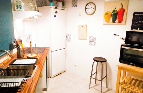 Sant Adria de Besos Apartment | 3 bedroom apartment, 15 minutes from BCN city center, 8 min. walk from the beach