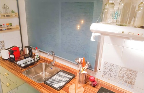 Sant Adria de Besos Apartment | 3 bedroom apartment, 15 minutes from BCN city center, 8 min. walk from the beach