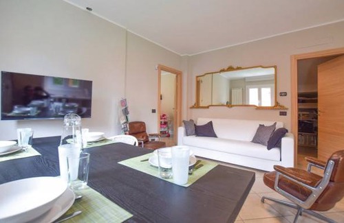 Cisano sul Neva House | 3 bedroom accommodation in Cisano sul Neva