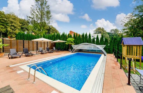 Brestovac House | 3 bedroom accommodation in Brestovac