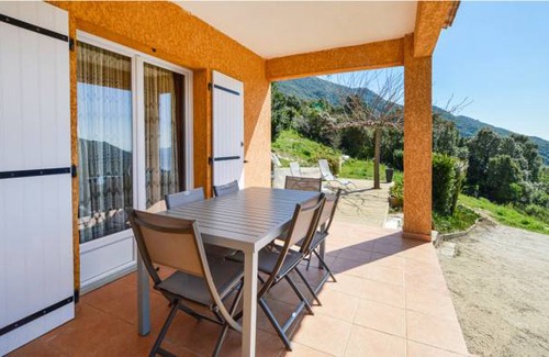 Casalabriva House | 3 bedroom accommodation in Casalabriva