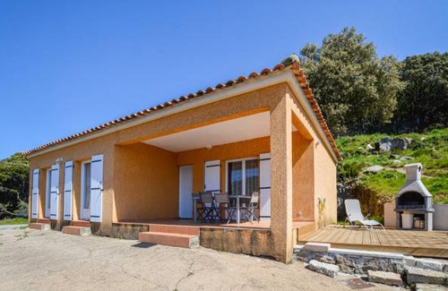 Casalabriva House | 3 bedroom accommodation in Casalabriva