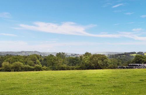 Carmarthen Cottage | 3 bedroom accommodation in Meidrim, near Carmarthen