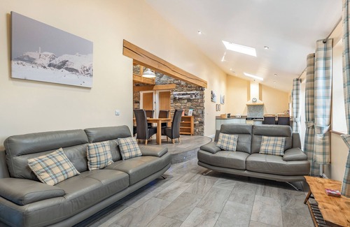 Holyhead Cottage | 3 bedroom accommodation in Penrhos Feilw, near Trearddur Bay