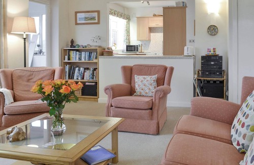 Trearddur Bay Cottage | 3 bedroom accommodation in Trearddur Bay, near Holyhead