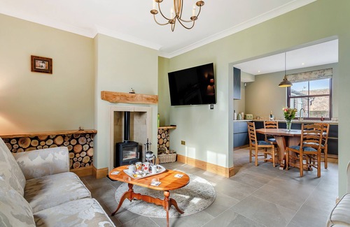 York Cottage | 3 bedroom accommodation in Whixley, near York