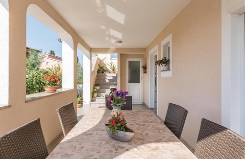 Buici Apartment | 3 bedroom accommodation in Porec