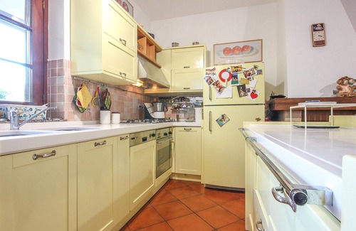 Isernia House | 3 bedroom accommodation in Isernia