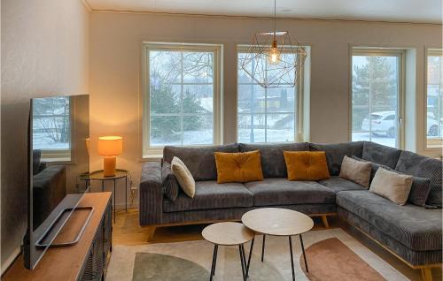 Motala House | 3 Bedroom Amazing Home In Motala