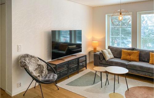 Motala House | 3 Bedroom Amazing Home In Motala