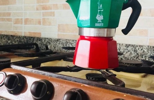 Esquilino Apartment | 3-bedroom apartment 15 min walk from Colosseum for 6 people