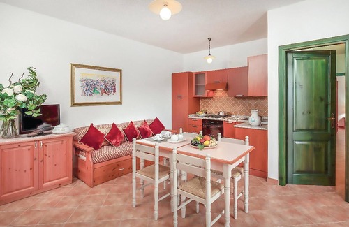 Sos Alinos Apartment | 3 bedroom awesome apartment in Orosei