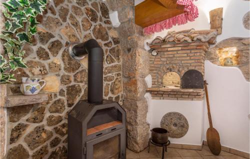 Milcetici Apartment | 3 Bedroom Awesome Apartment In Malinska