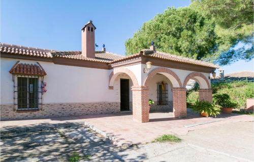 Carmona House | 3 Bedroom Awesome Home In Carmona