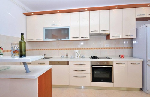 Omis Apartment | 3 bedroom beautiful apartment in Omis