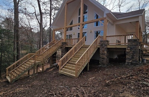 Roanoke Rapids House | 3-bedroom bungalow in fabulous Roanoke Rapids with AC