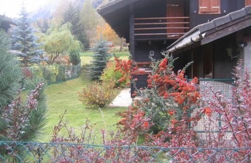 Saleinaz Ski Chalet | 3 bedroom chalet, Dil Arom, enclosed garden