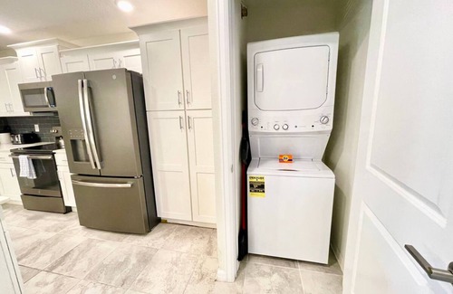 Kissimmee Condo | 3-bedroom condo in wonderful Kissimmee with fitness room, AC