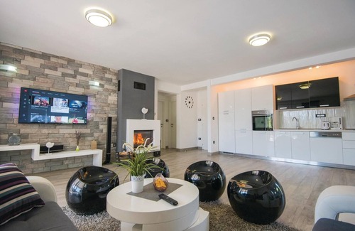 Grubine House | 3 bedroom cozy home in Grubine