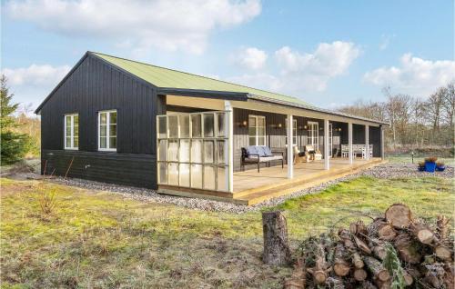 Vemb House | 3 Bedroom Cozy Home In Vemb