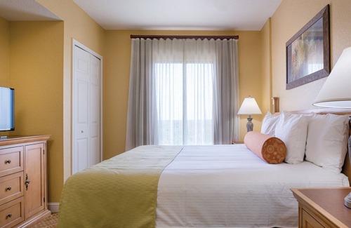 Lake Buena Vista Resort | 3 Bedroom Deluxe Wyndham Bonnet Creek Resort
