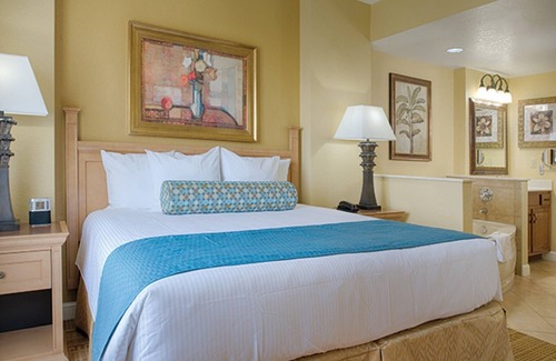 Lake Buena Vista Resort | 3 Bedroom Deluxe Wyndham Bonnet Creek Resort