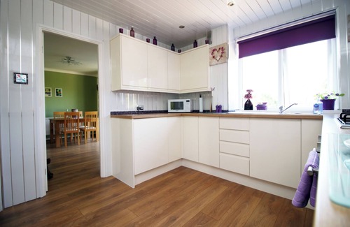 Newport House | 3 Bedroom family home Newport, located next to M4