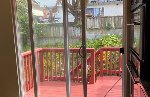 South San Francisco House | 3-bedroom house in charming South San Francisco. Desirable neighborhood!