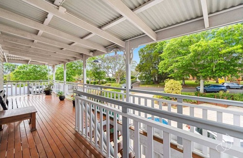 Eagle Heights House | 3-bedroom house in enchanting Tamborine Mountain with AC