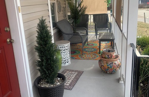 Braddock House | 3 Bedroom Home