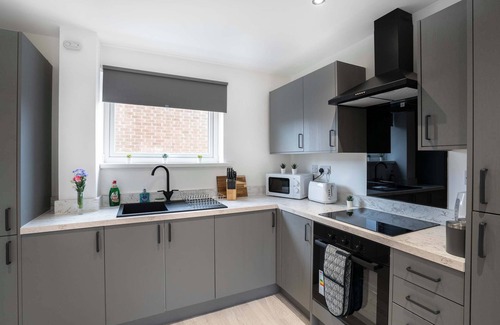 Newcastle-upon-Tyne House | 3 Bedroom House-Free Parking