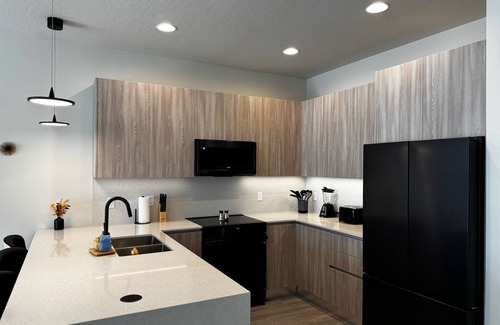 Clear Creek House | 3-bedroom house in Orlando close to Disney with Customizable children's room